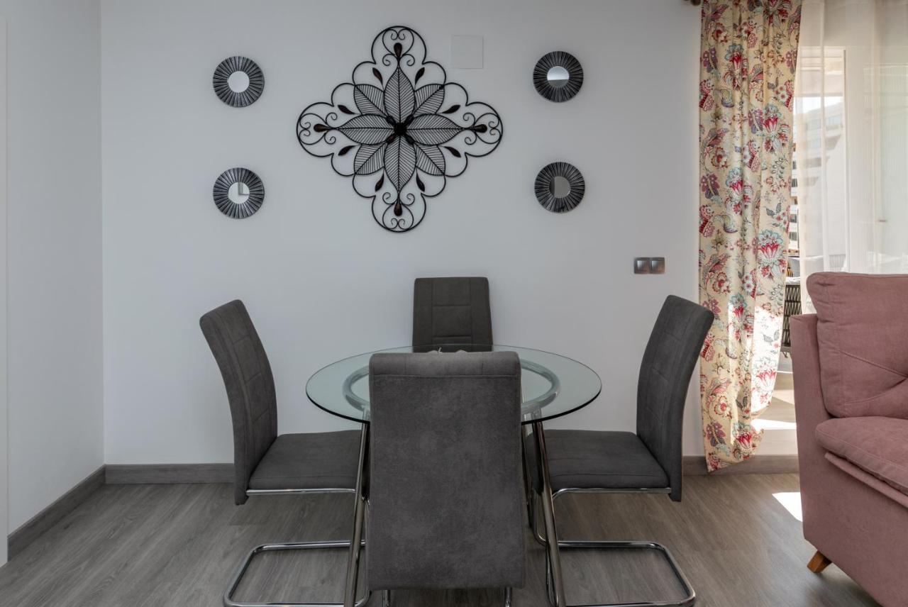 New Modern 3Br With Terrace In Fuengirola Centre Apartman Kültér fotó