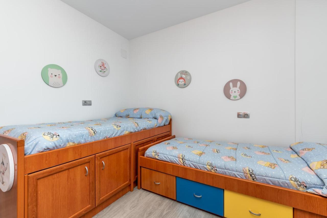 New Modern 3Br With Terrace In Fuengirola Centre Apartman Kültér fotó